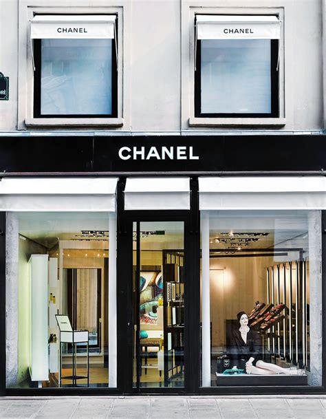 espace beaute chanel paris|Chanel ouvre les portes de sa toute première maison de Beauté .